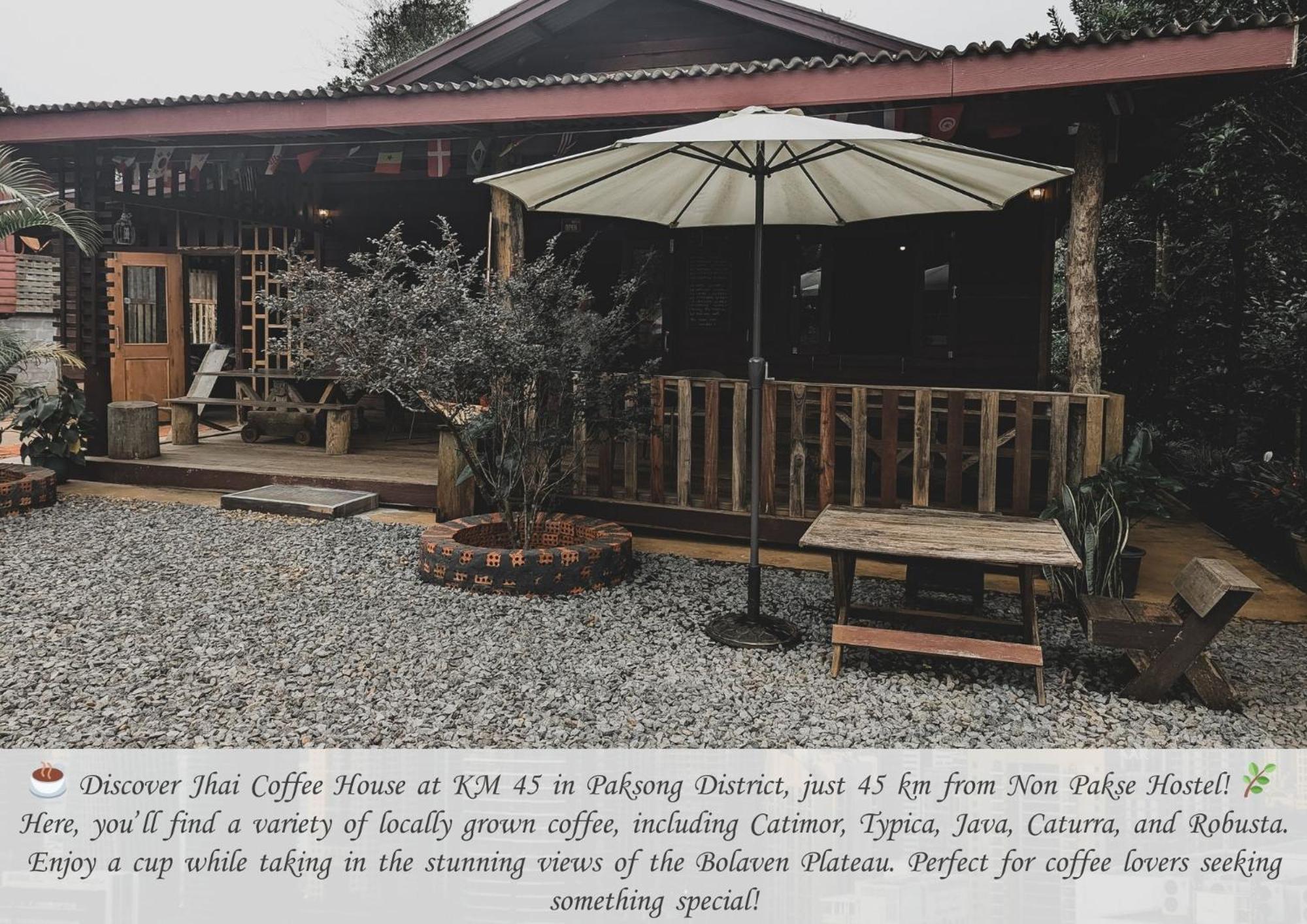 Non Pakse Hostel & Coffee House Екстериор снимка