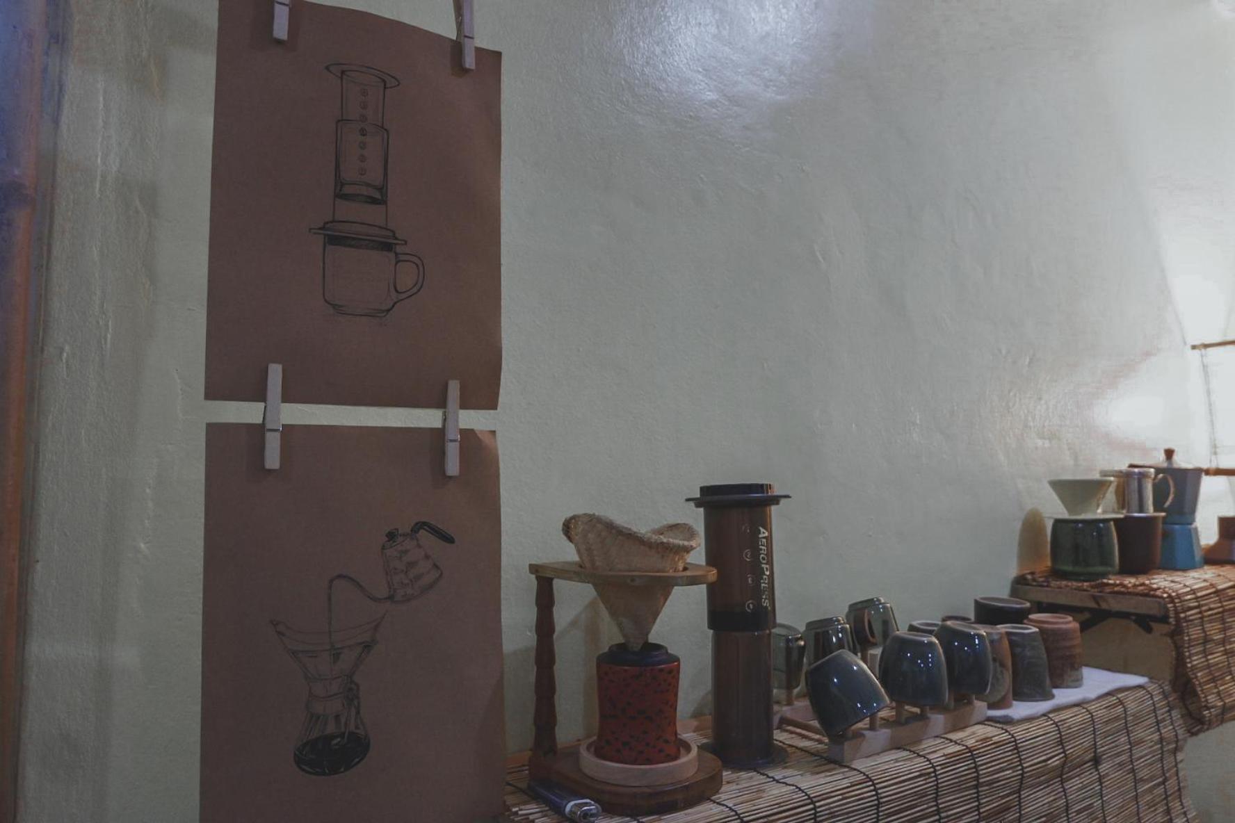 Non Pakse Hostel & Coffee House Екстериор снимка
