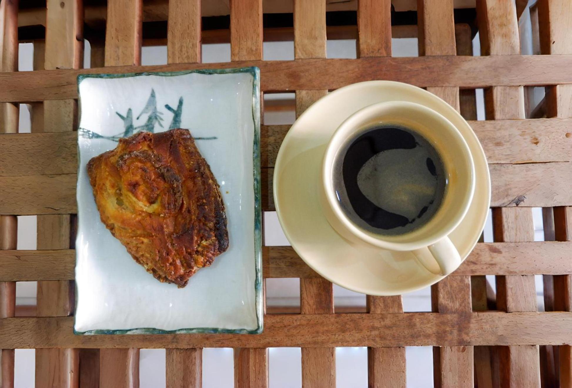 Non Pakse Hostel & Coffee House Екстериор снимка