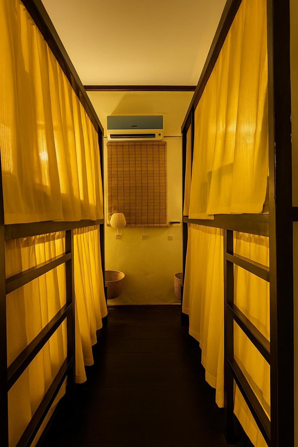 Non Pakse Hostel & Coffee House Екстериор снимка